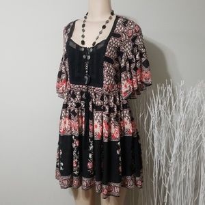 FREE PEOPLE PRINT PATTERN DESIGN DRESS!